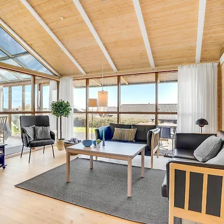 2 Bedroom Stunning Home In Sjolund Sjolund